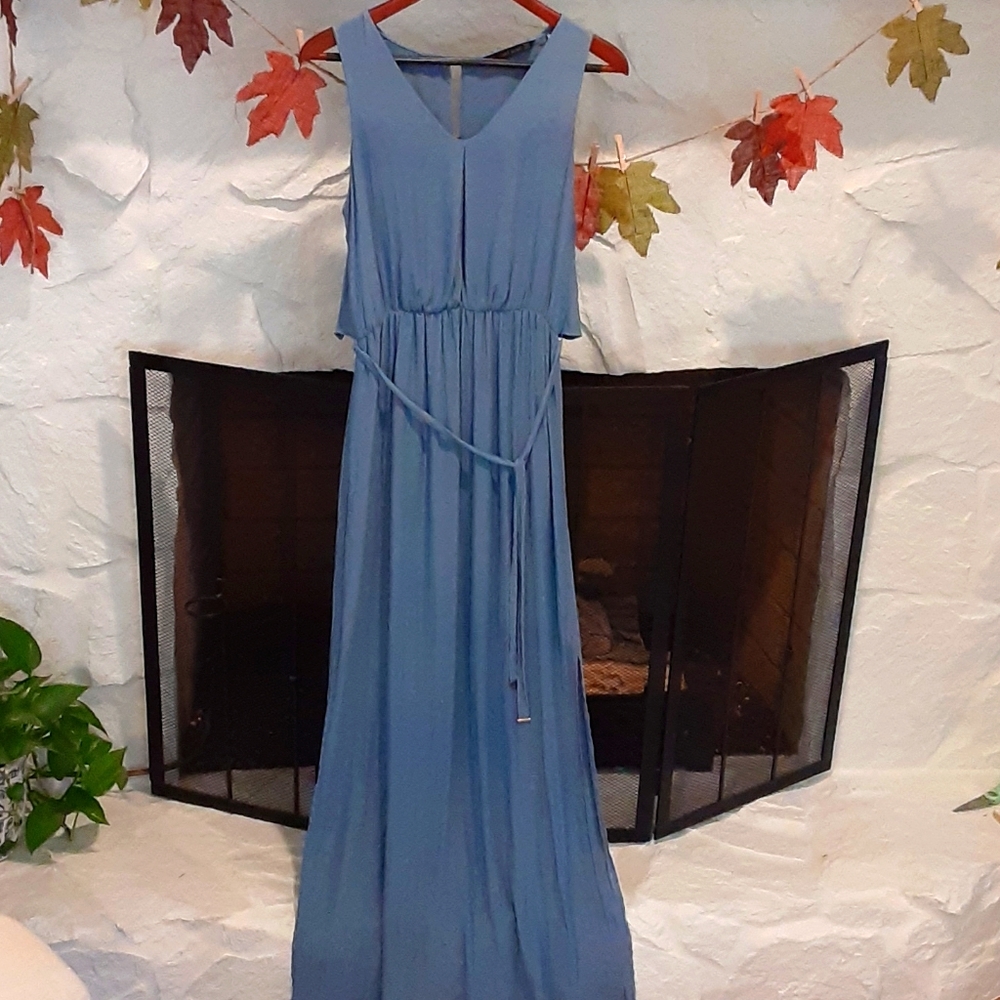 4/$25 Zara blue maxi dress size Small